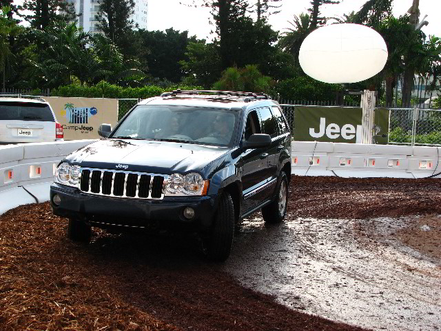 Camp-Jeep-Off-Road-Course-007