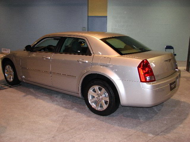 Chrysler-2007-Vehicle-Models-008