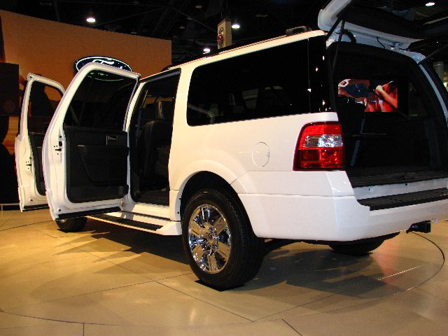 Ford-2007-Vehicle-Models-017