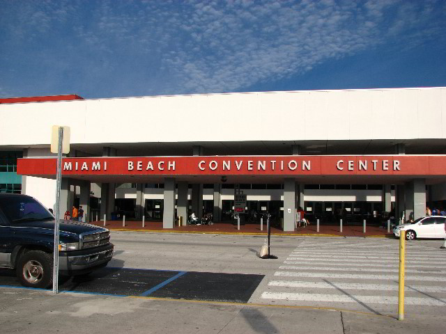 South-Florida-International-Auto-Show-2006-002