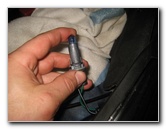 Subaru-Forester-Headlight-Bulbs-Replacement-Guide-037