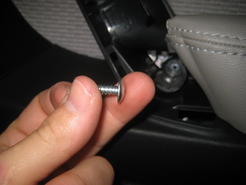 Subaru-Forester-Interior-Door-Panel-Removal-Guide-015