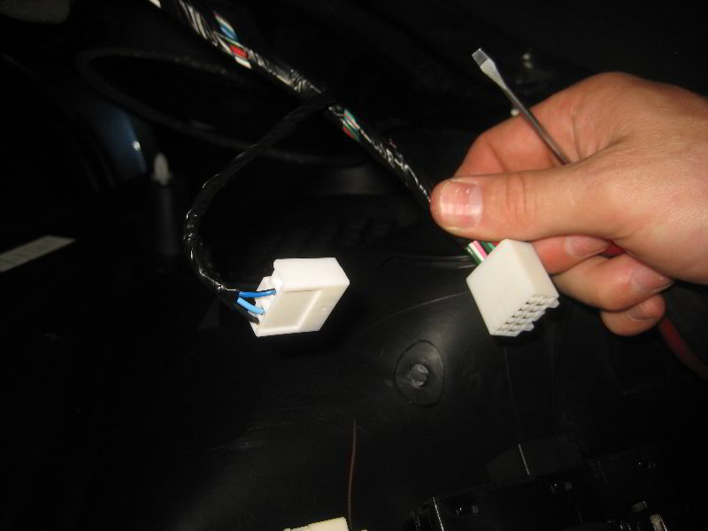 Subaru-Forester-Interior-Door-Panel-Removal-Guide-030