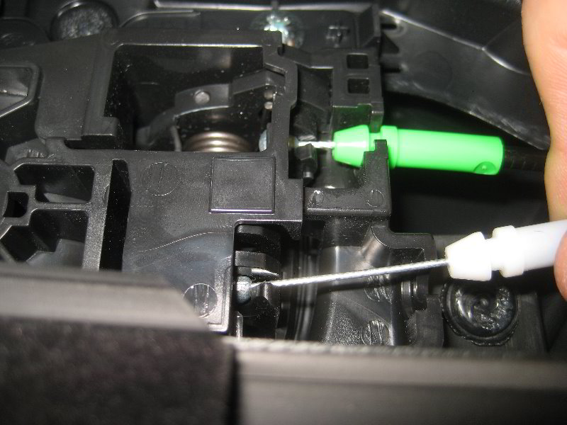 Subaru-Forester-Interior-Door-Panel-Removal-Guide-047