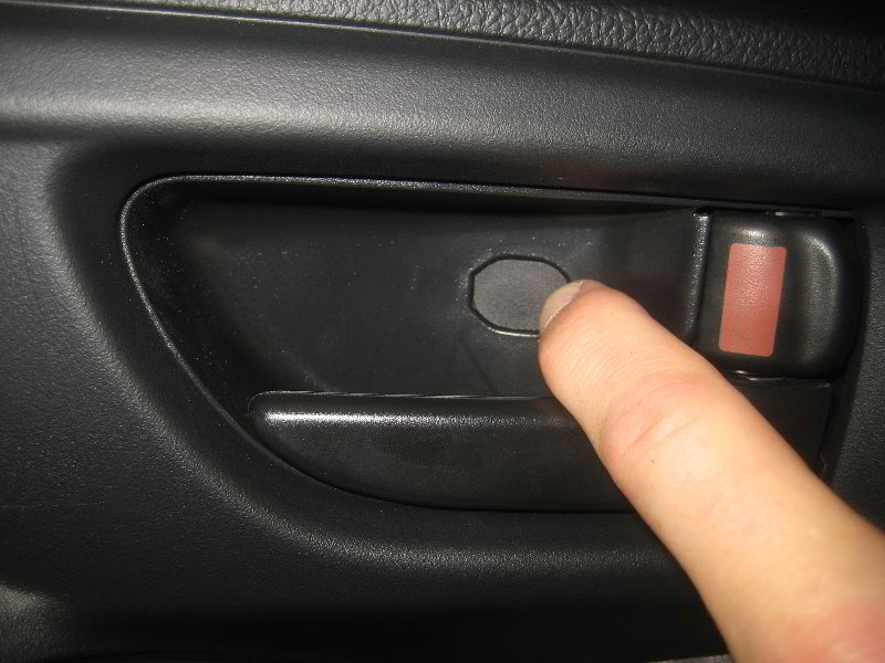 Subaru-Forester-Interior-Door-Panel-Removal-Guide-059