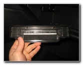 Subaru-Outback-Cabin-Air-Filter-Replacement-Guide-014