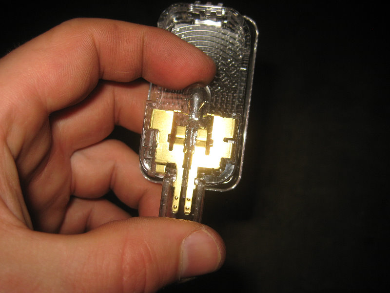 Subaru-Outback-Door-Panel-Courtesy-Step-Light-Bulb-Replacement-Guide-007