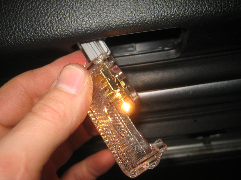 Subaru-Outback-Door-Panel-Courtesy-Step-Light-Bulb-Replacement-Guide-008
