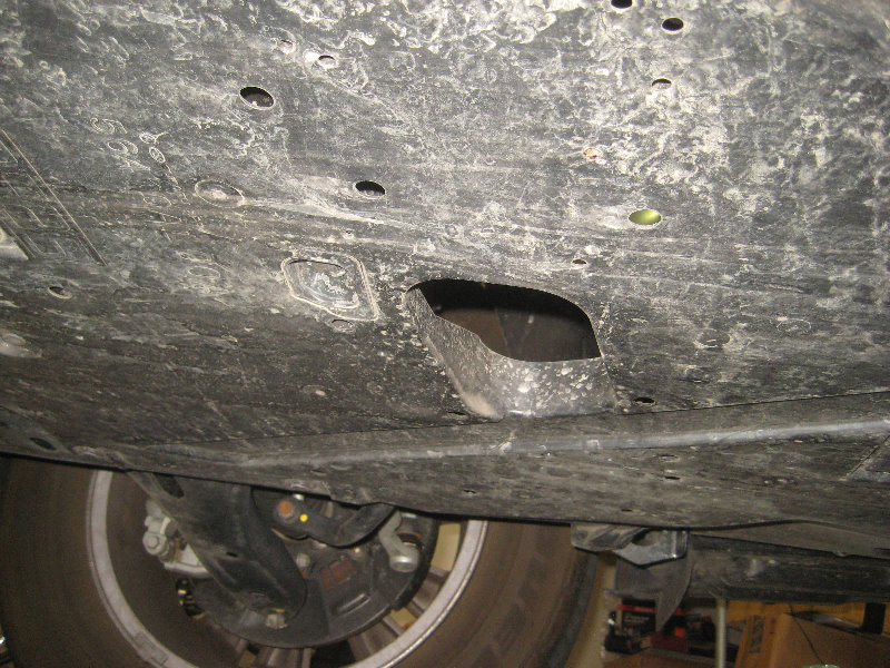 Subaru-Outback-Engine-Oil-Change-Filter-Replacement-Guide-005