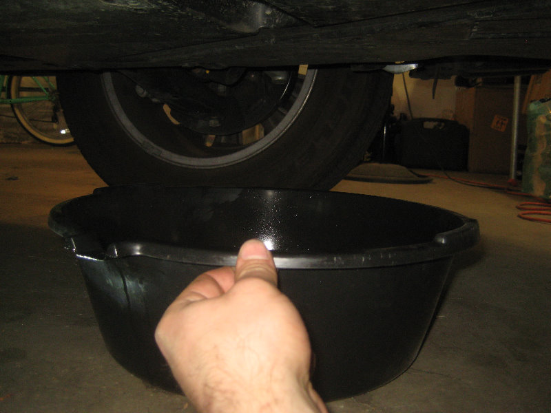 Subaru-Outback-Engine-Oil-Change-Filter-Replacement-Guide-007