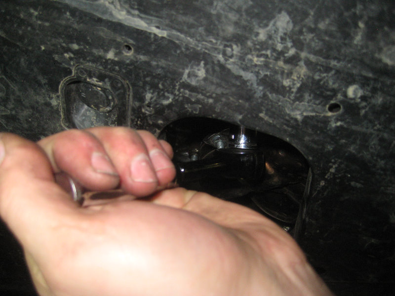 Subaru-Outback-Engine-Oil-Change-Filter-Replacement-Guide-010