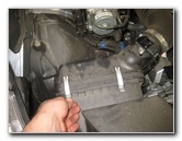 Subaru-Outback-Engine-Air-Filter-Replacement-Guide-013