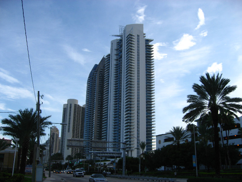 Sunny-Isles-Beach-Northeast-Miami-Dade-County-Florida-001