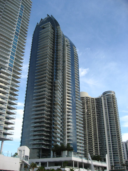 Sunny-Isles-Beach-Northeast-Miami-Dade-County-Florida-014