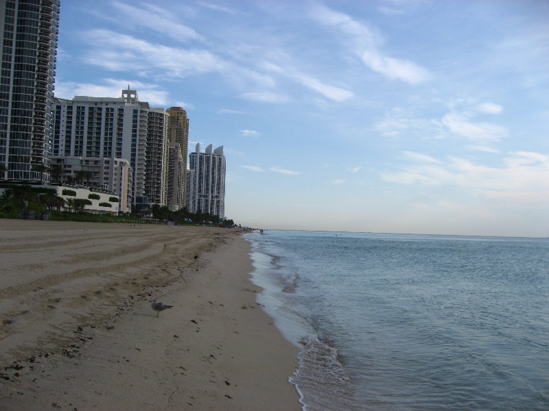 Sunny-Isles-Beach-Northeast-Miami-Dade-County-Florida-016