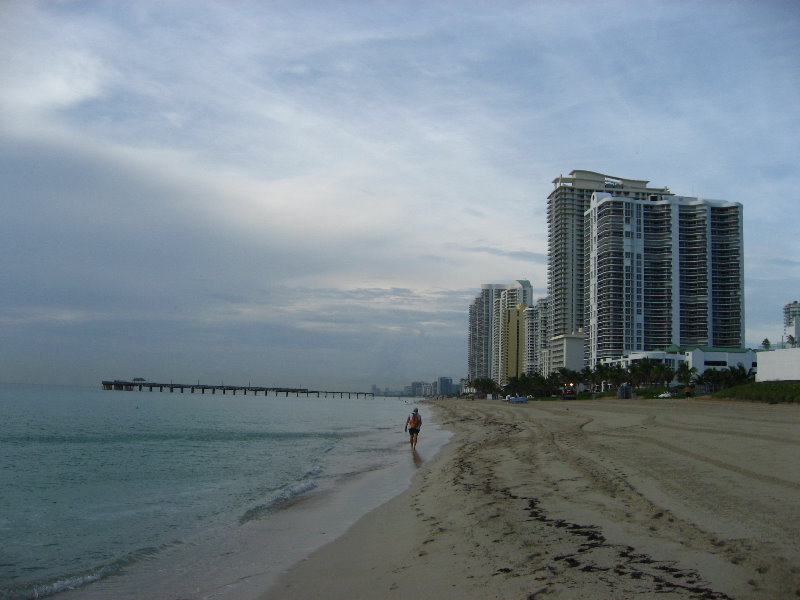 Sunny-Isles-Beach-Northeast-Miami-Dade-County-Florida-020
