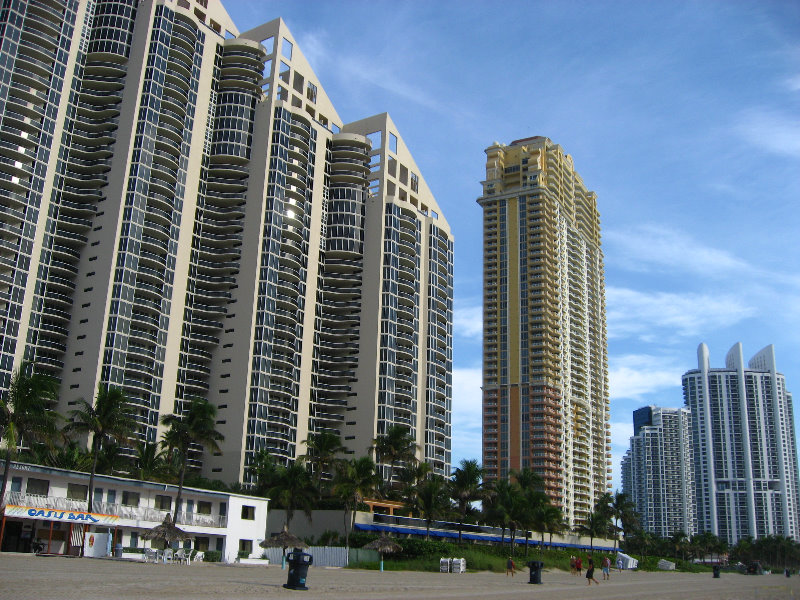 Sunny-Isles-Beach-Northeast-Miami-Dade-County-Florida-025