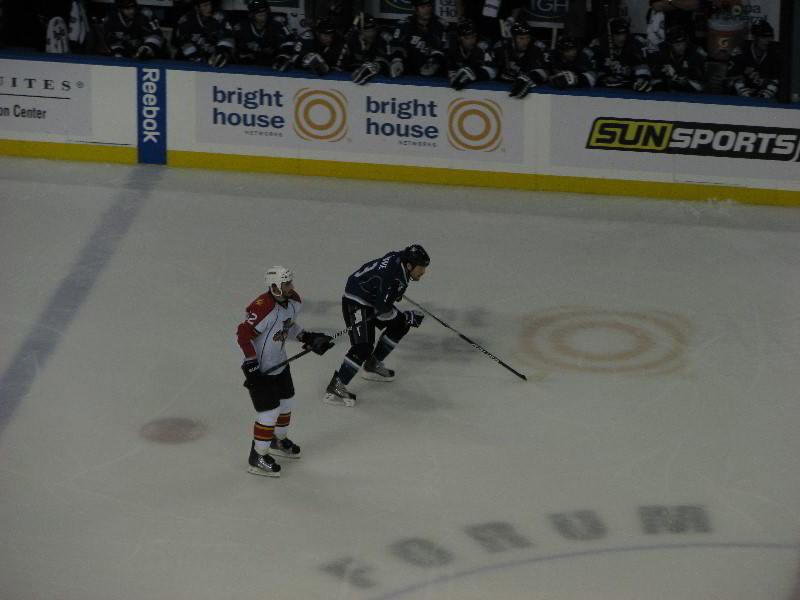 Tampa-Bay-Lightning-Bolts-Vs-Florida-Panthers-St-Pete-Times-Forum-011
