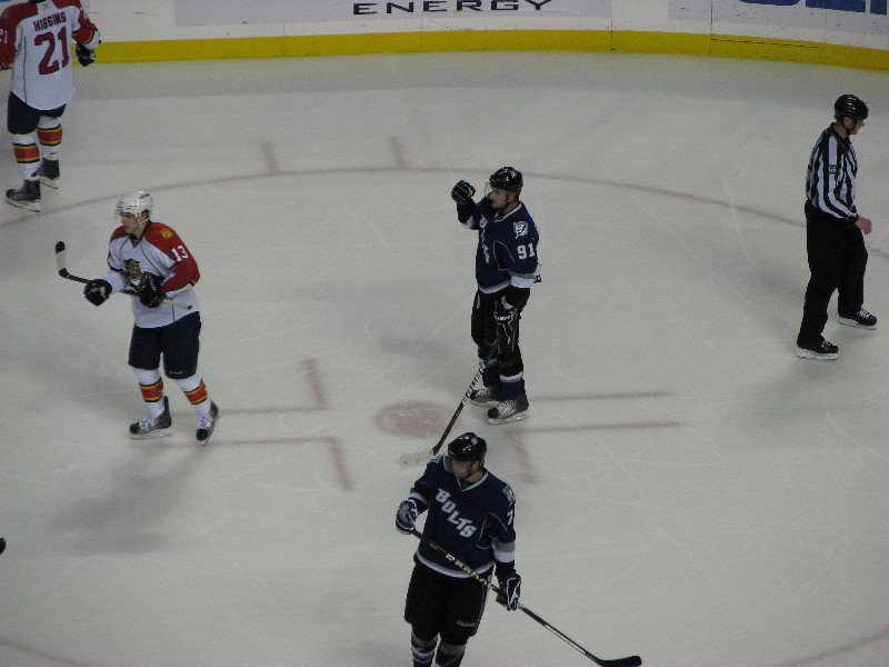 Tampa-Bay-Lightning-Bolts-Vs-Florida-Panthers-St-Pete-Times-Forum-017