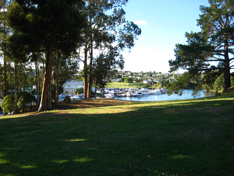 Taupo-Town-Waikato-Region-North-Island-New-Zealand-042