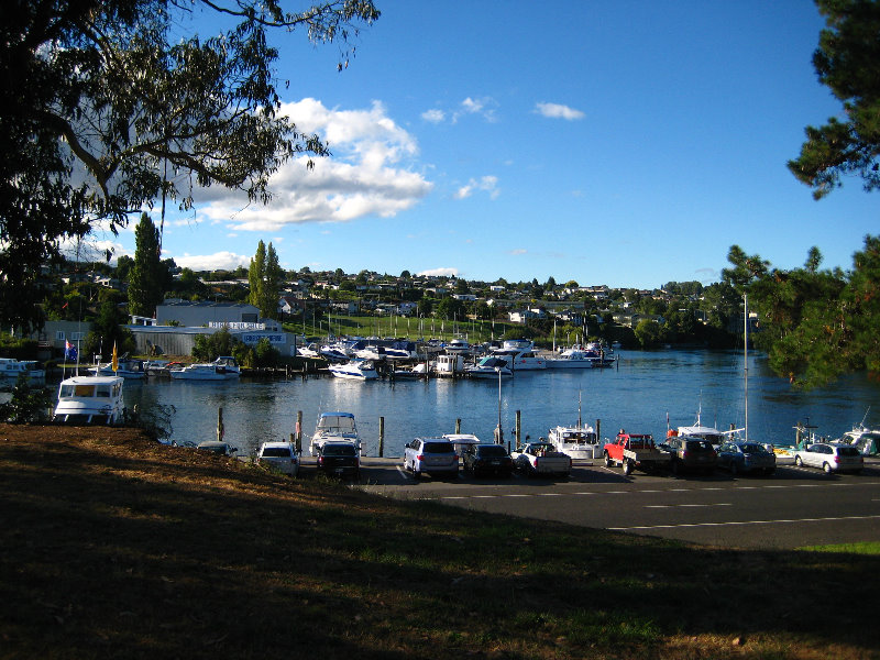 Taupo-Town-Waikato-Region-North-Island-New-Zealand-044