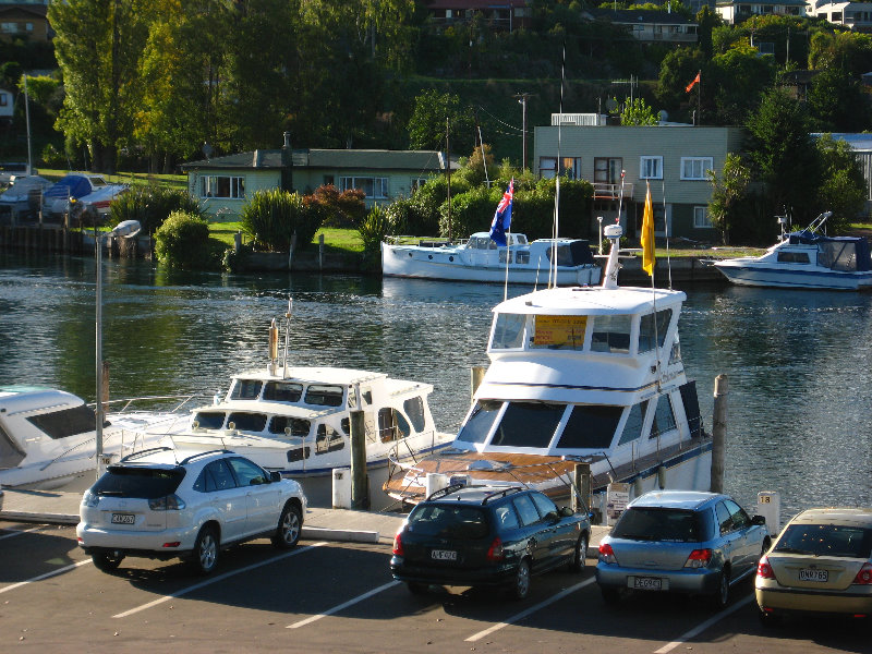 Taupo-Town-Waikato-Region-North-Island-New-Zealand-048