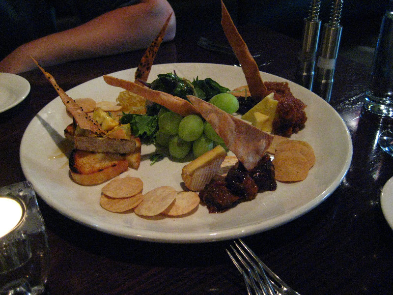 Taupo-Town-Waikato-Region-North-Island-New-Zealand-061