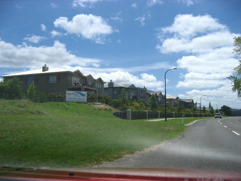 Taupo-Town-Waikato-Region-North-Island-New-Zealand-086