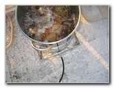 Deep-Frying-A-Turkey-10