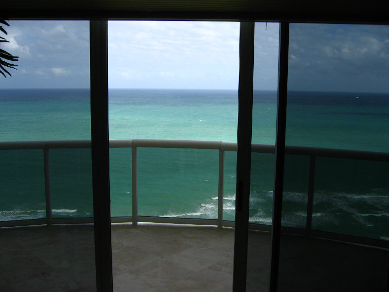 Pinnacle-Condos-Sunny-Isles-Beach-FL-041