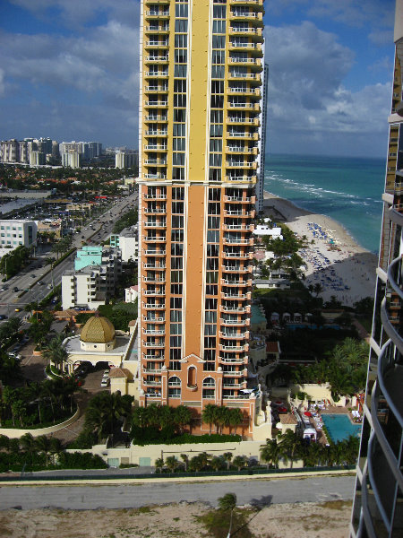 Pinnacle-Condos-Sunny-Isles-Beach-FL-049