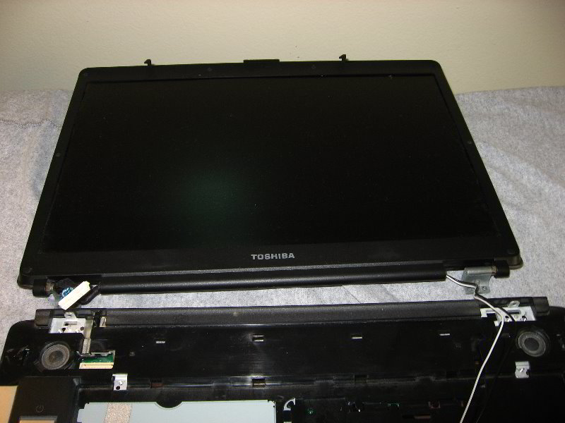 Toshiba-A105-Laptop-Disassembly-Guide-046