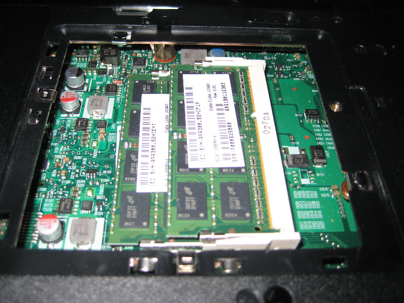 Toshiba-Satellite-A505-Hard-Drive-RAM-Upgrade-Guide-031