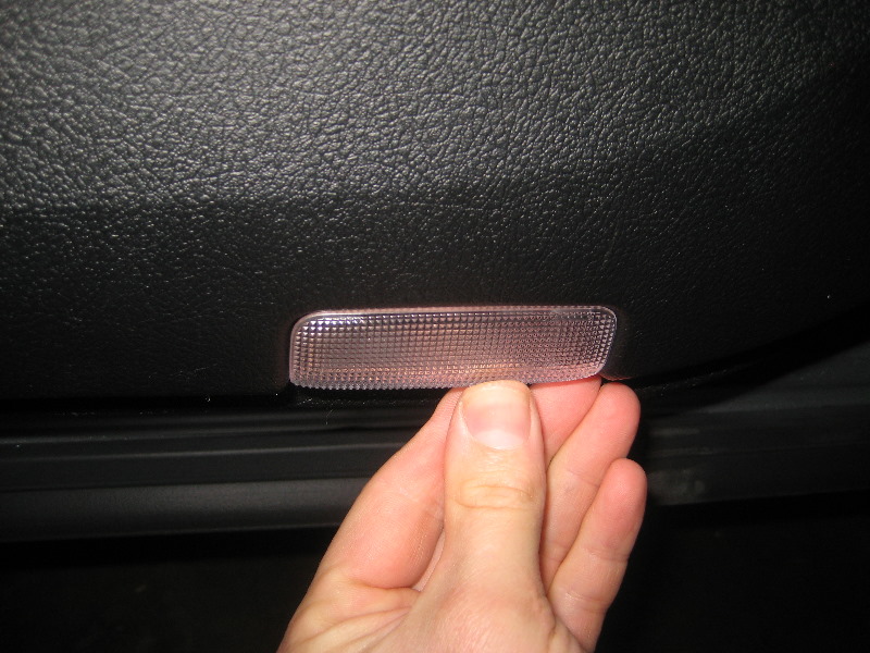 Toyota-Avalon-Interior-Door-Panel-Removal-Guide-056