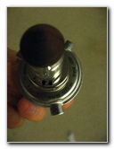Toyota-Carina-ED-Headlight-Bulb-Replacement-Guide-016