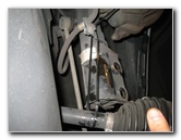 Toyota-Corolla-Front-Wheel-Bearings-Replacement-Guide-044