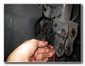 Toyota-Corolla-Front-Wheel-Bearings-Replacement-Guide-054