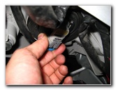 Toyota-Corolla-Headlight-Bulb-Replacement-Guide-004