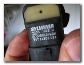 Toyota-Corolla-Headlight-Bulb-Replacement-Guide-017