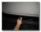 Toyota-Highlander-Interior-Door-Panel-Removal-Guide-014