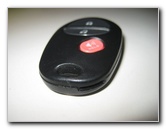 Toyota-Highlander-Key-Fob-Battery-Replacement-Guide-003