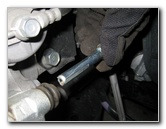 Toyota-Prius-Front-Brake-Pads-Replacement-Guide-028