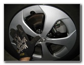 Toyota-Prius-Front-Brake-Pads-Replacement-Guide-046