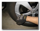 Toyota-Prius-Front-Brake-Pads-Replacement-Guide-047