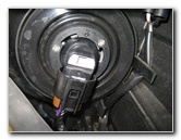 Toyota-Prius-Headlight-Bulbs-Replacement-Guide-013