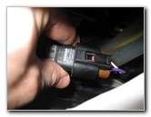 Toyota-Prius-Headlight-Bulbs-Replacement-Guide-016