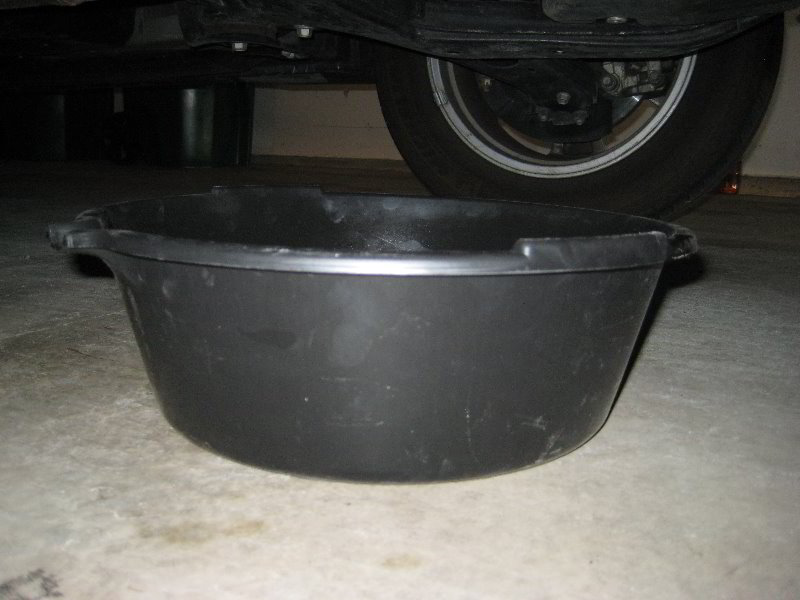 Toyota-Sienna-2GR-FE-V6-Engine-Oil-Change-Guide-008