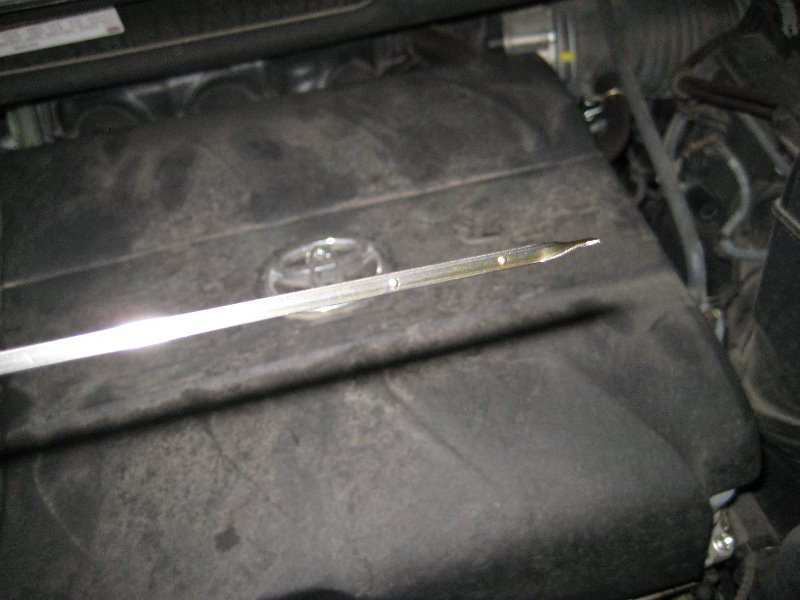 Toyota-Sienna-2GR-FE-V6-Engine-Oil-Change-Guide-024