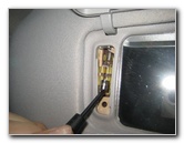 Toyota-Sienna-Vanity-Mirror-Light-Bulb-Replacement-Guide-005