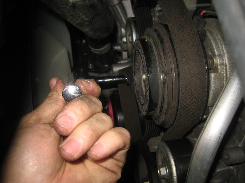 2005-2015-Toyota-Tacoma-1GR-FE-Serpentine-Accessory-Belt-Replacement-Guide-031